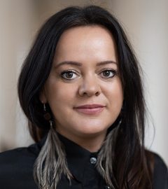 Stacie Piper